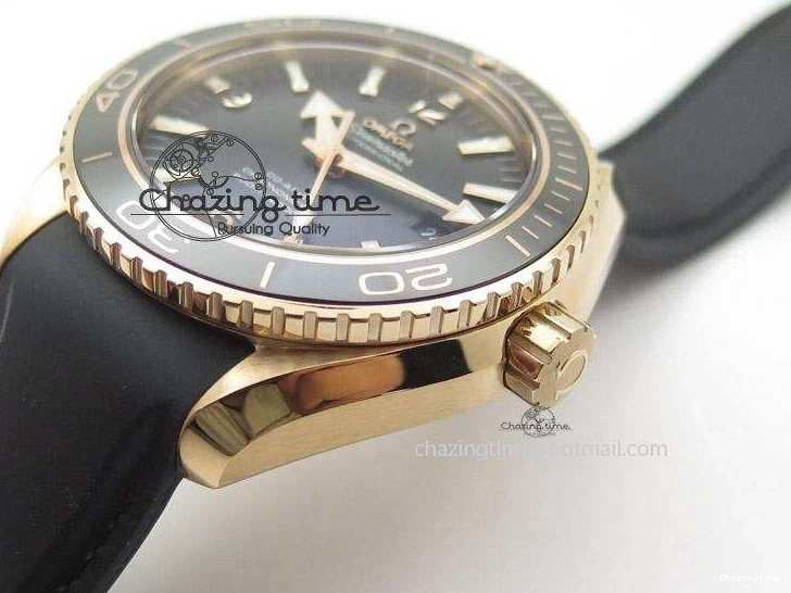 0108 Bright Planet Ocean Professional Rose Gold Liquid Metal V6F 45mm on Black Rubber Strap A 8287